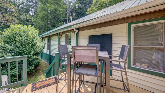 269 River Road, Benson, NY 12134