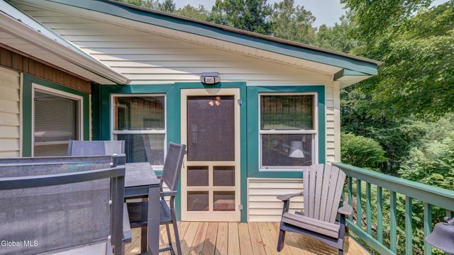 269 River Road, Benson, NY 12134