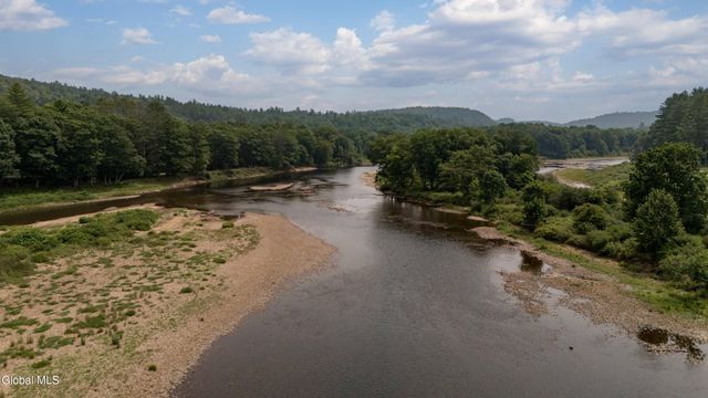 269 River Road, Benson, NY 12134