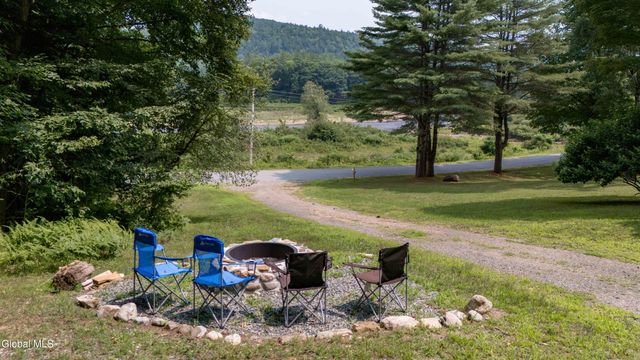269 River Road, Benson, NY 12134