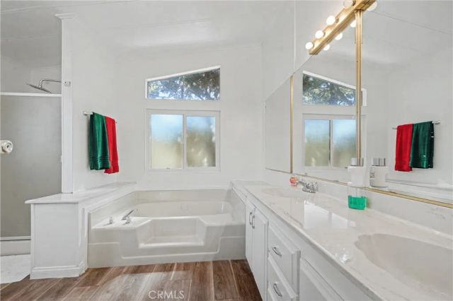 15831 Olden 37, Sylmar, CA 91342