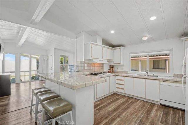 15831 Olden 37, Sylmar, CA 91342