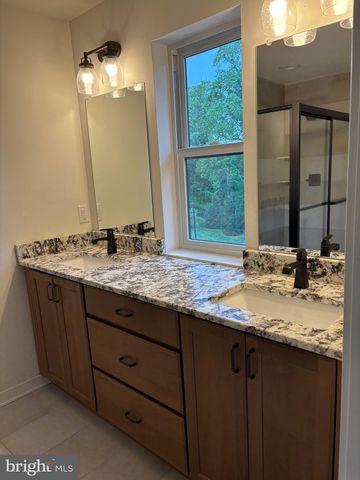 41 SIENNA PL, Feasterville Trevose, PA 19053