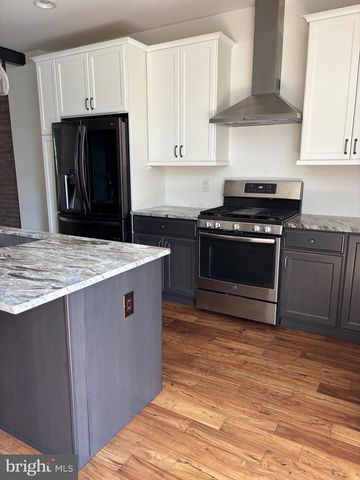 41 SIENNA PL, Feasterville Trevose, PA 19053