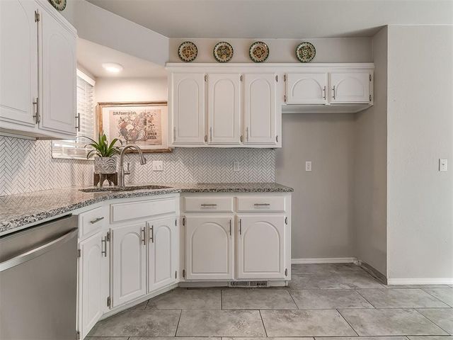 11212 NW 112th Street, Yukon, OK 73099