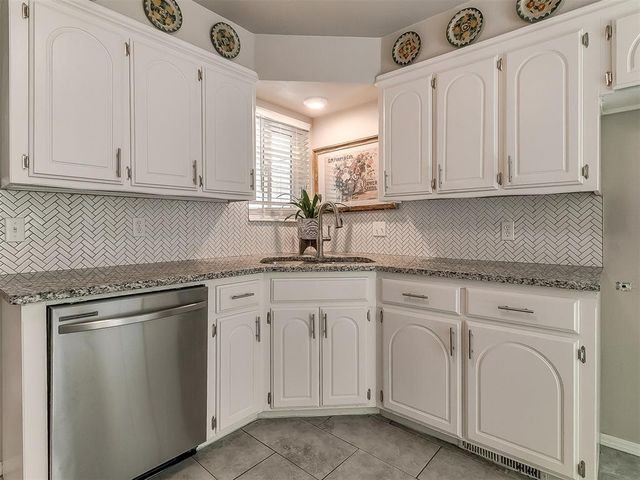 11212 NW 112th Street, Yukon, OK 73099