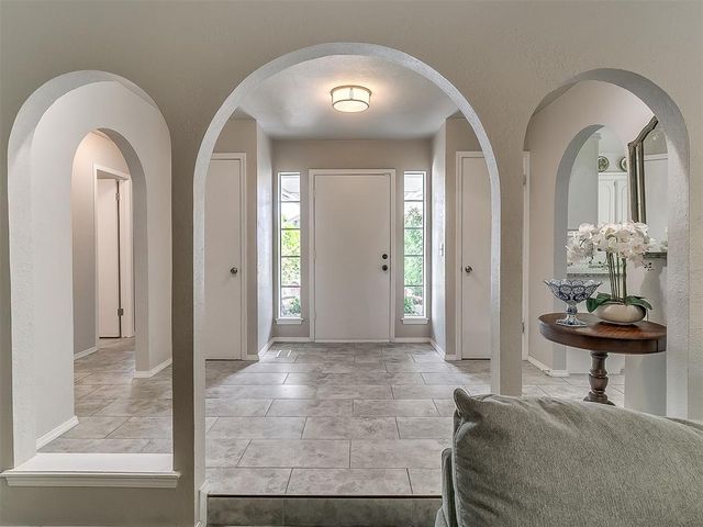11212 NW 112th Street, Yukon, OK 73099