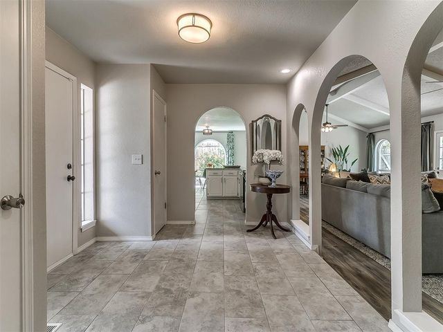 11212 NW 112th Street, Yukon, OK 73099