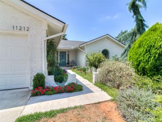 11212 NW 112th Street, Yukon, OK 73099