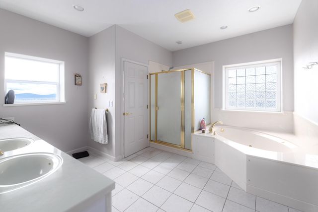 8131 Markgraf Lane, Klamath Falls, OR 97603