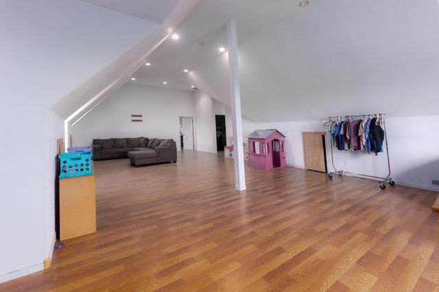 8131 Markgraf Lane, Klamath Falls, OR 97603