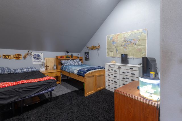 8131 Markgraf Lane, Klamath Falls, OR 97603