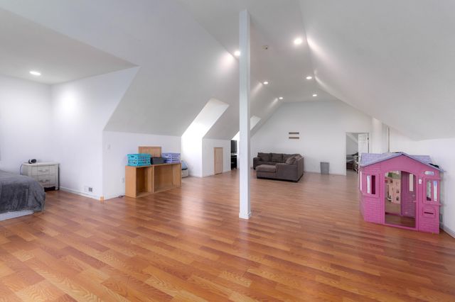 8131 Markgraf Lane, Klamath Falls, OR 97603