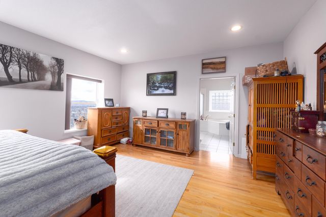 8131 Markgraf Lane, Klamath Falls, OR 97603