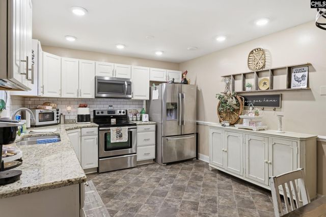 114 Falcon Crest Road, Lugoff, SC 29078