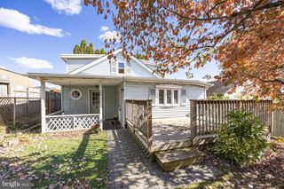 264 ROBERTS AVE, Conshohocken, PA 19428