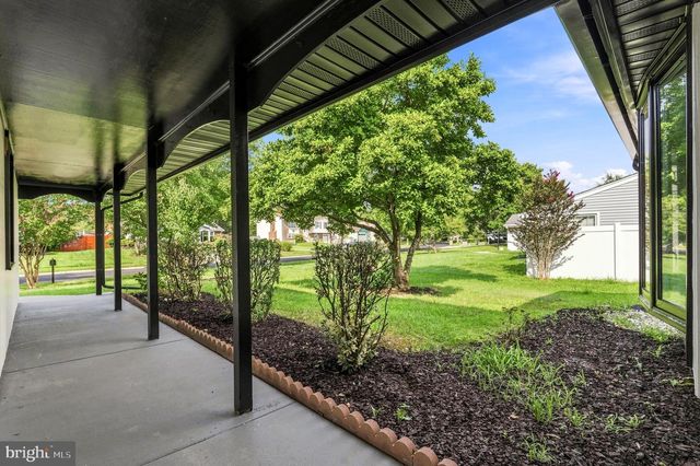 5202 CAROLINE CIR, Waldorf, MD 20601