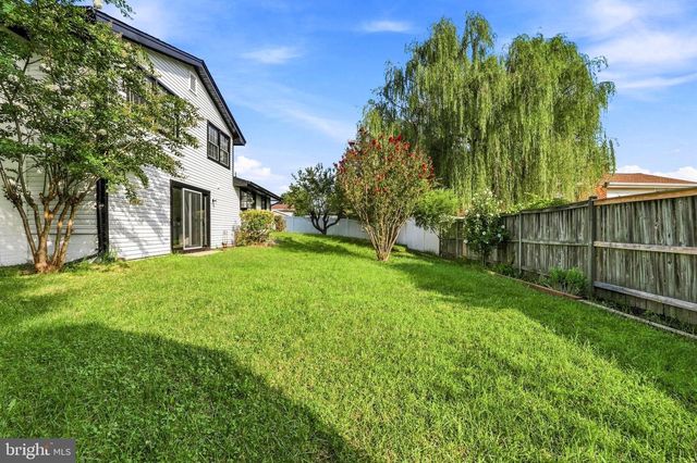 5202 CAROLINE CIR, Waldorf, MD 20601