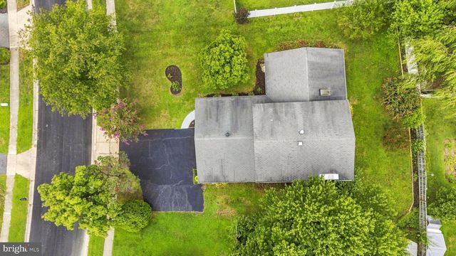 5202 CAROLINE CIR, Waldorf, MD 20601