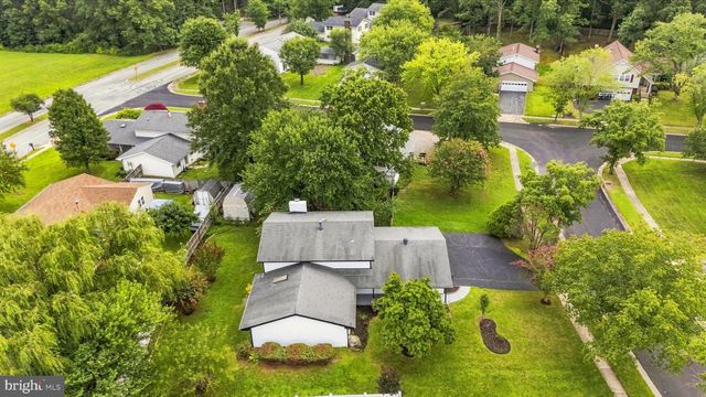 5202 CAROLINE CIR, Waldorf, MD 20601