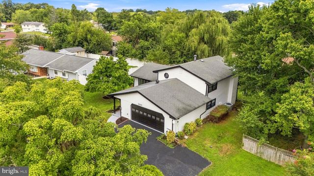 5202 CAROLINE CIR, Waldorf, MD 20601