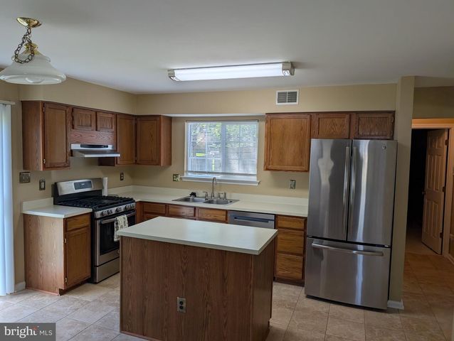 4411 SUTHERLAND CIR, Upper Marlboro, MD 20772