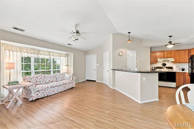 1316 Crossings Court D, Unincorporated, MO 63021