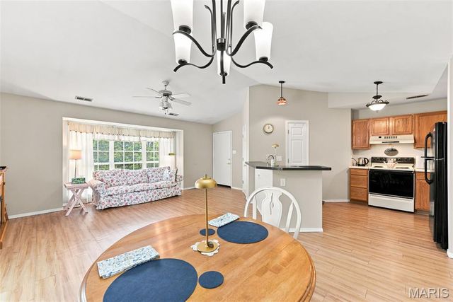 1316 Crossings Court D, Unincorporated, MO 63021