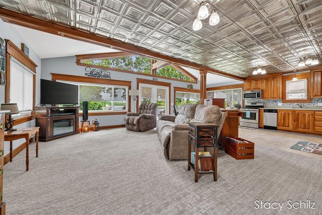 11773 Scott Park Road, Delton, MI 49046