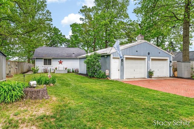11773 Scott Park Road, Delton, MI 49046