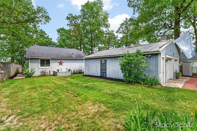11773 Scott Park Road, Delton, MI 49046