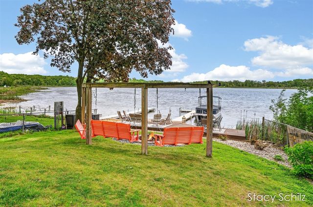 11773 Scott Park Road, Delton, MI 49046