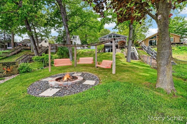 11773 Scott Park Road, Delton, MI 49046