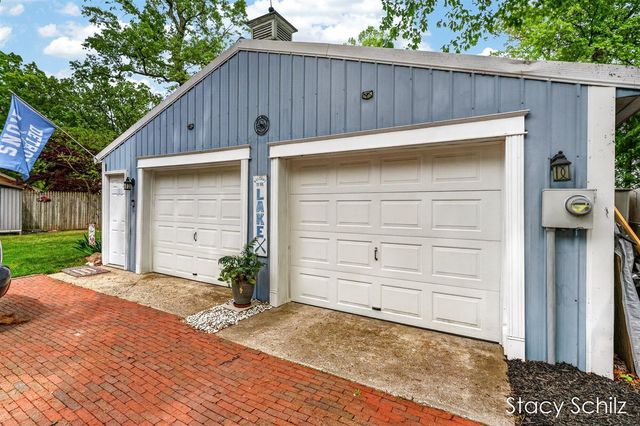 11773 Scott Park Road, Delton, MI 49046