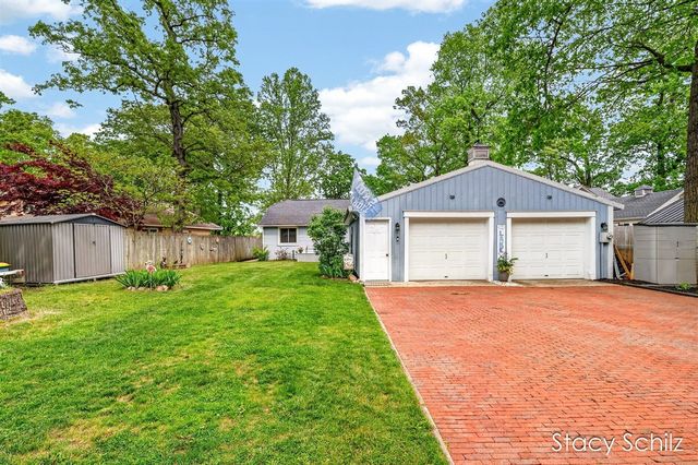 11773 Scott Park Road, Delton, MI 49046