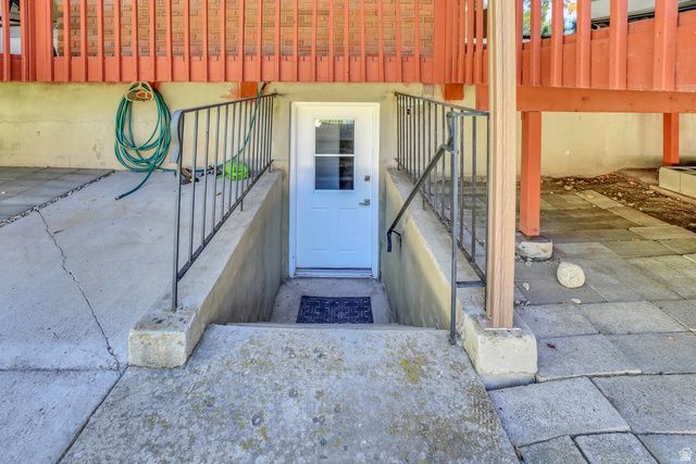2505 E ROBIDOUX RD, Sandy, UT 84093