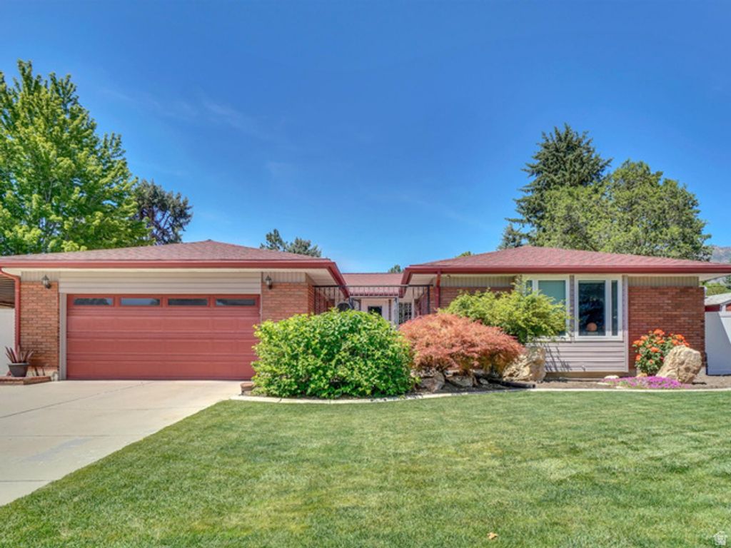 2505 E ROBIDOUX RD, Sandy, UT 84093