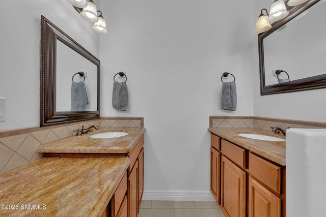4019 Rock Springs Road, Las Cruces, NM 88011