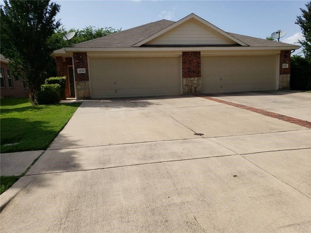 1512 Piedmont Drive, Mansfield, TX 76063