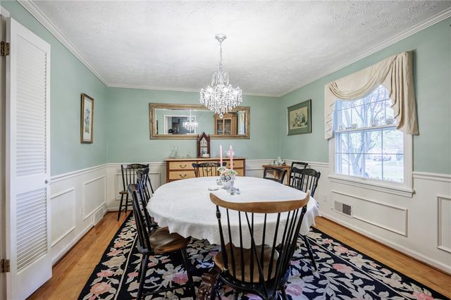 347 Brooksboro Drive, Webster, NY 14580