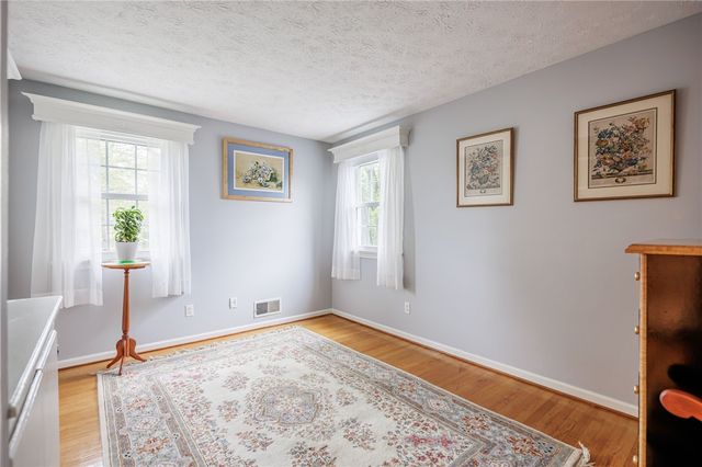 347 Brooksboro Drive, Webster, NY 14580