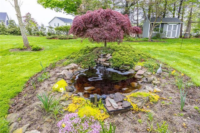 347 Brooksboro Drive, Webster, NY 14580