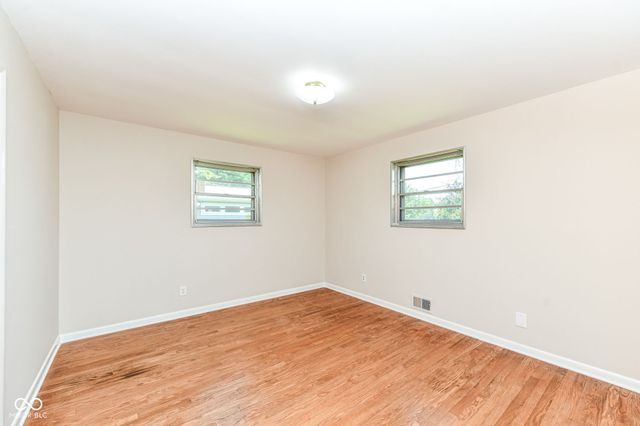 1526 Orchard Park Drive N, Carmel, IN 46280