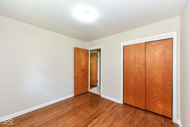 1526 Orchard Park Drive N, Carmel, IN 46280