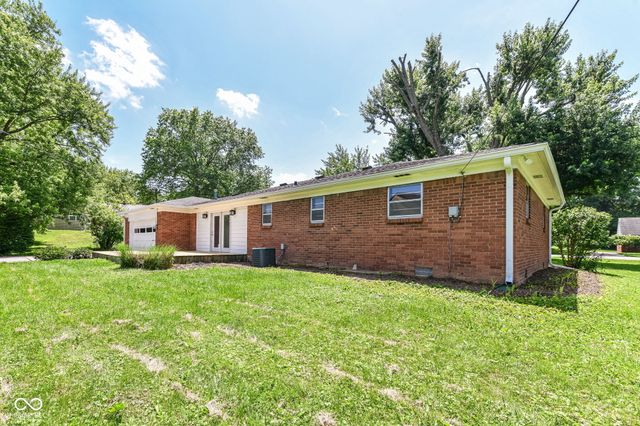 1526 Orchard Park Drive N, Carmel, IN 46280