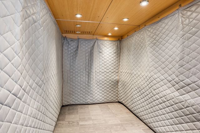 111 10th Street 406, Des Moines, IA 50309