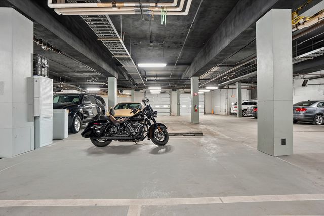 111 10th Street 406, Des Moines, IA 50309