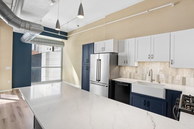 111 10th Street 406, Des Moines, IA 50309