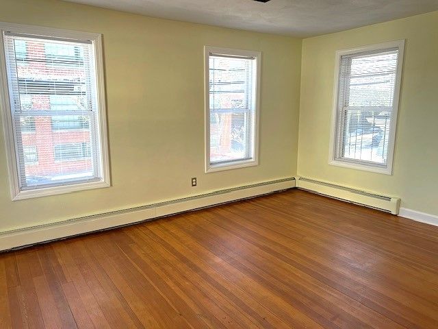 513 Wood Street 2, Bristol, RI 02809