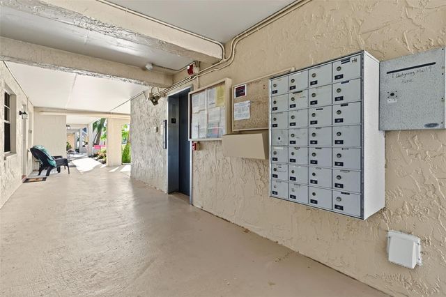 936 VIRGINIA STREET 306, Dunedin, FL 34698
